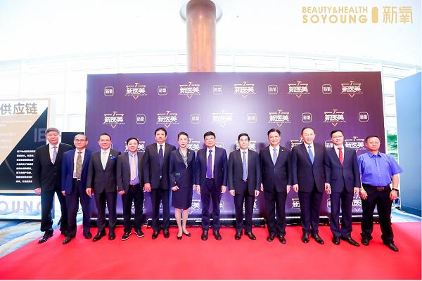 武汉亚太整形医院，专业塑造美丽，信赖铸就品牌