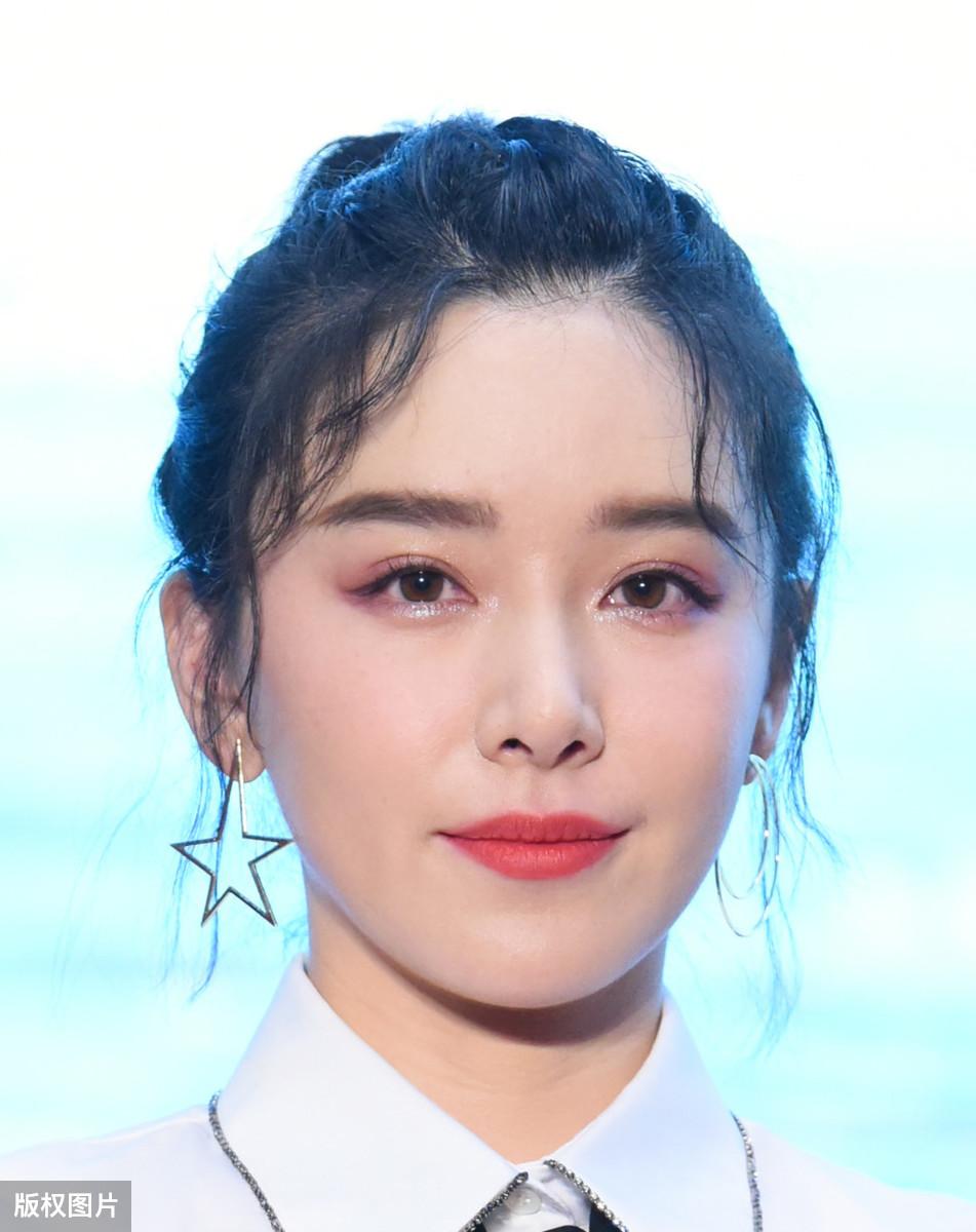 李沁奕，星光璀璨，未来可期