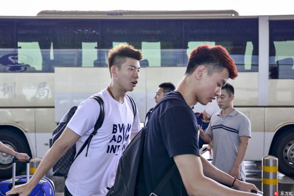 白小姐一码一肖期期中